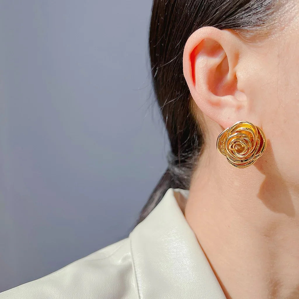 LARGE OPEN FLOWER STUD EARRINGS