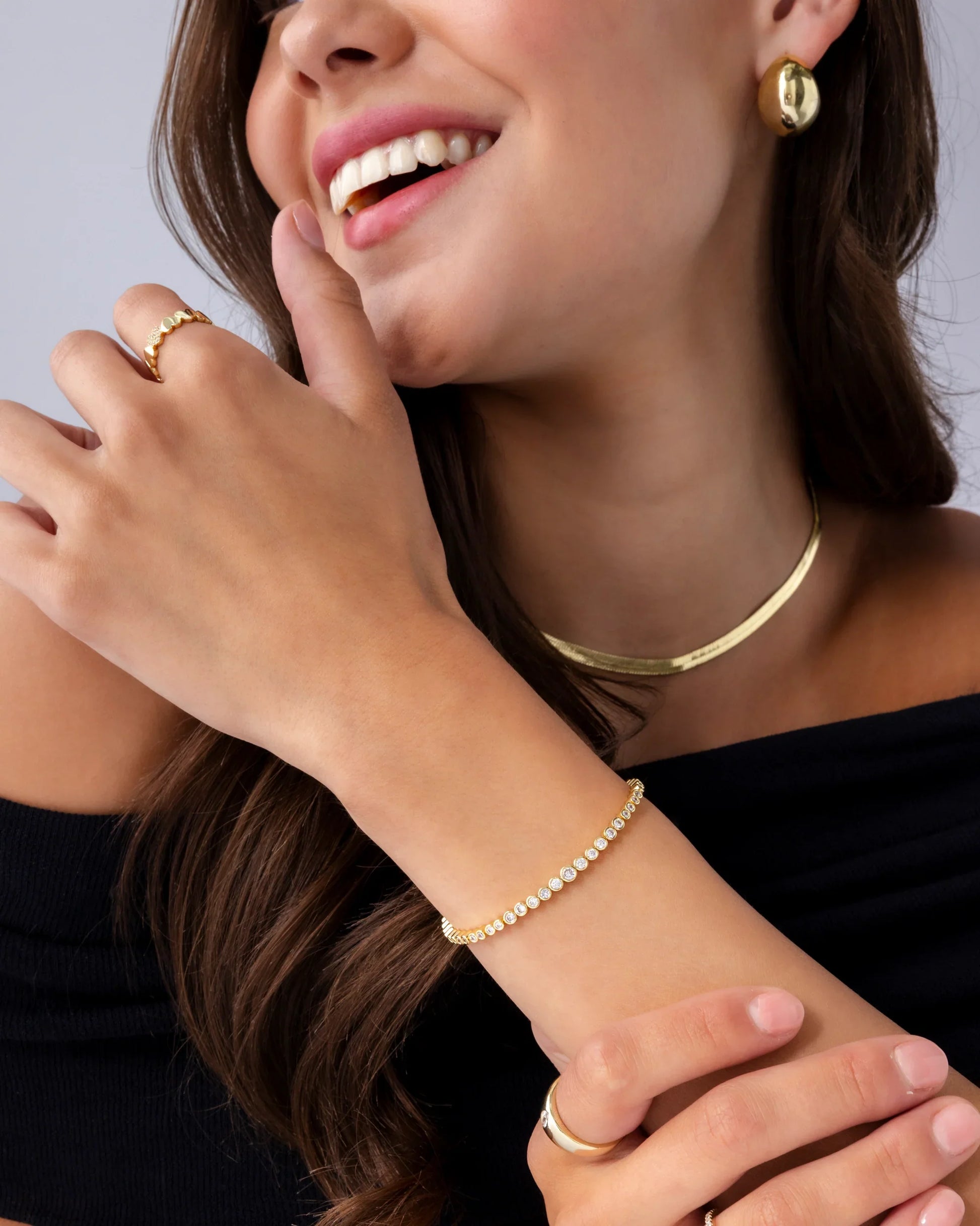 Elegant Gold-Plated Circle Tennis Bracelet with Sparkling Precision-Cut Stones