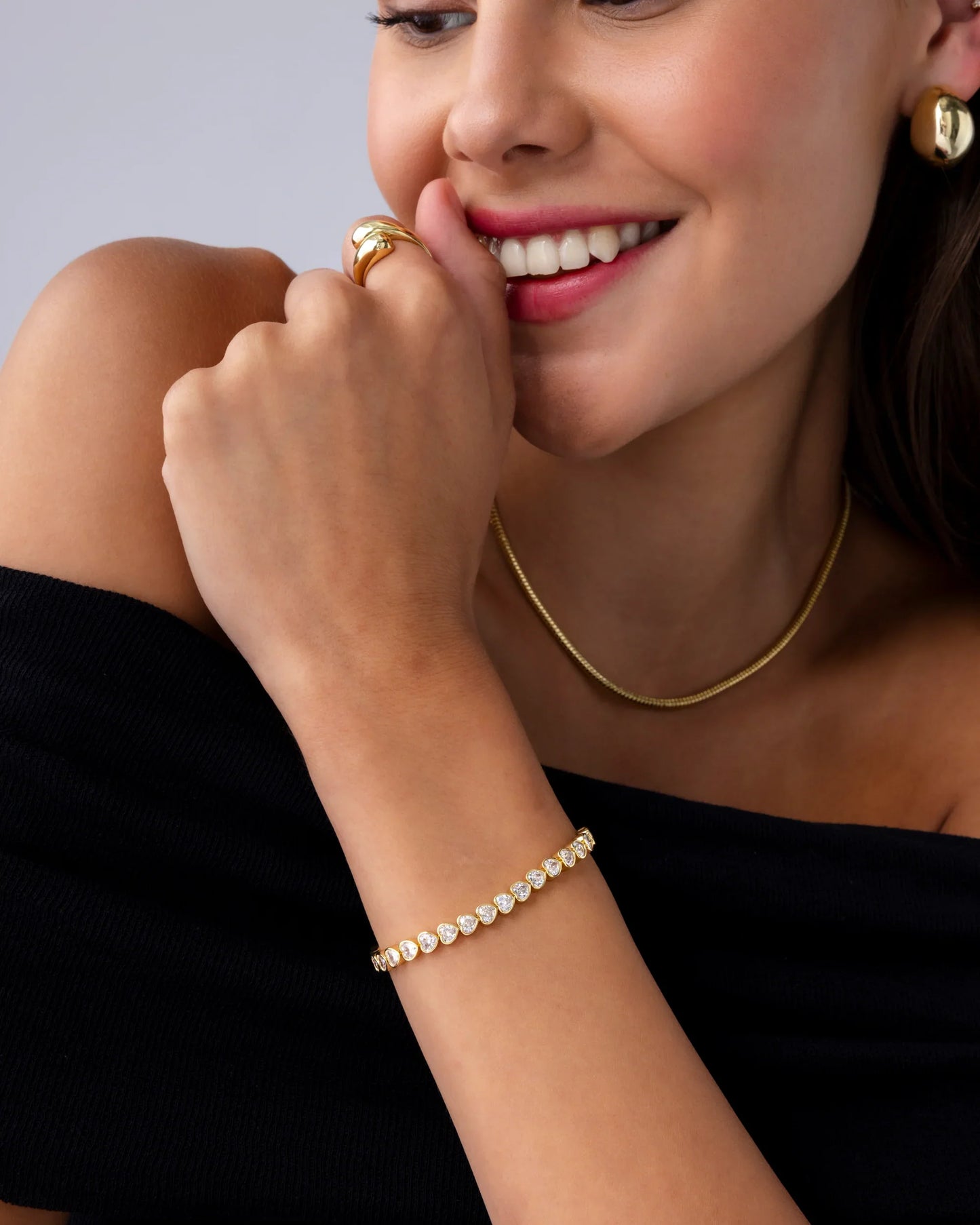 Elegant Gold-Plated Heart Shaped Zircon Tennis Bracelet for Women - Delicate & Romantic