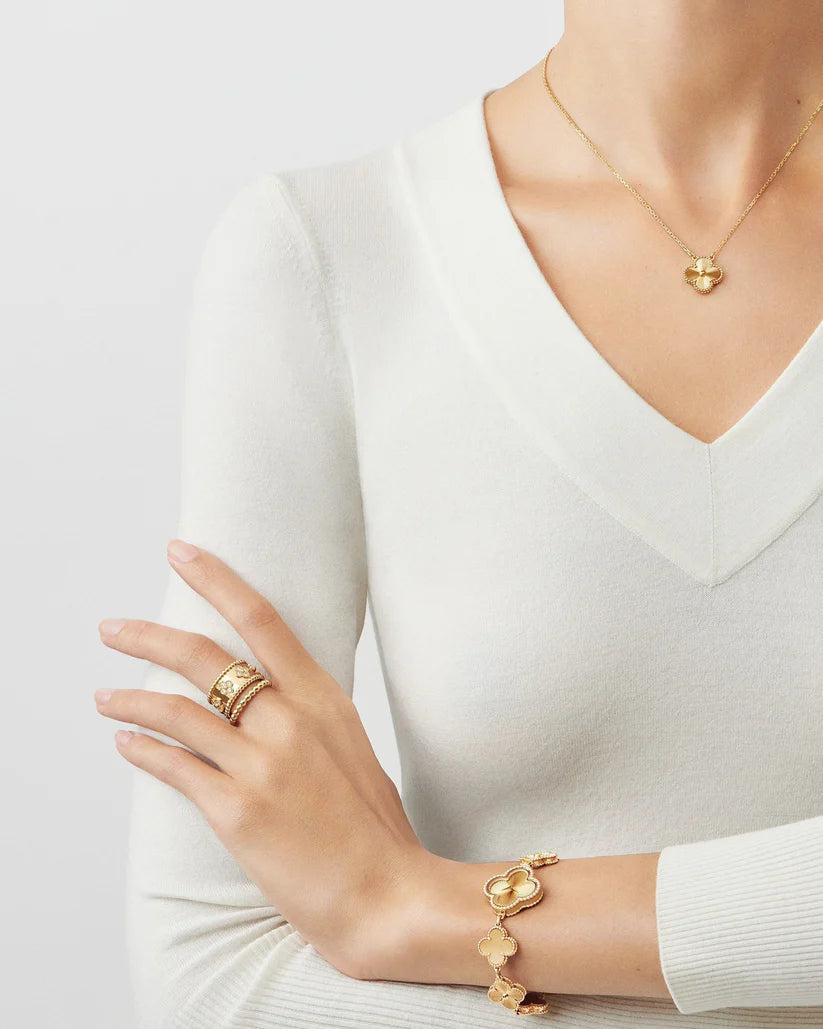 AMOUR - GOLD NECKLACE