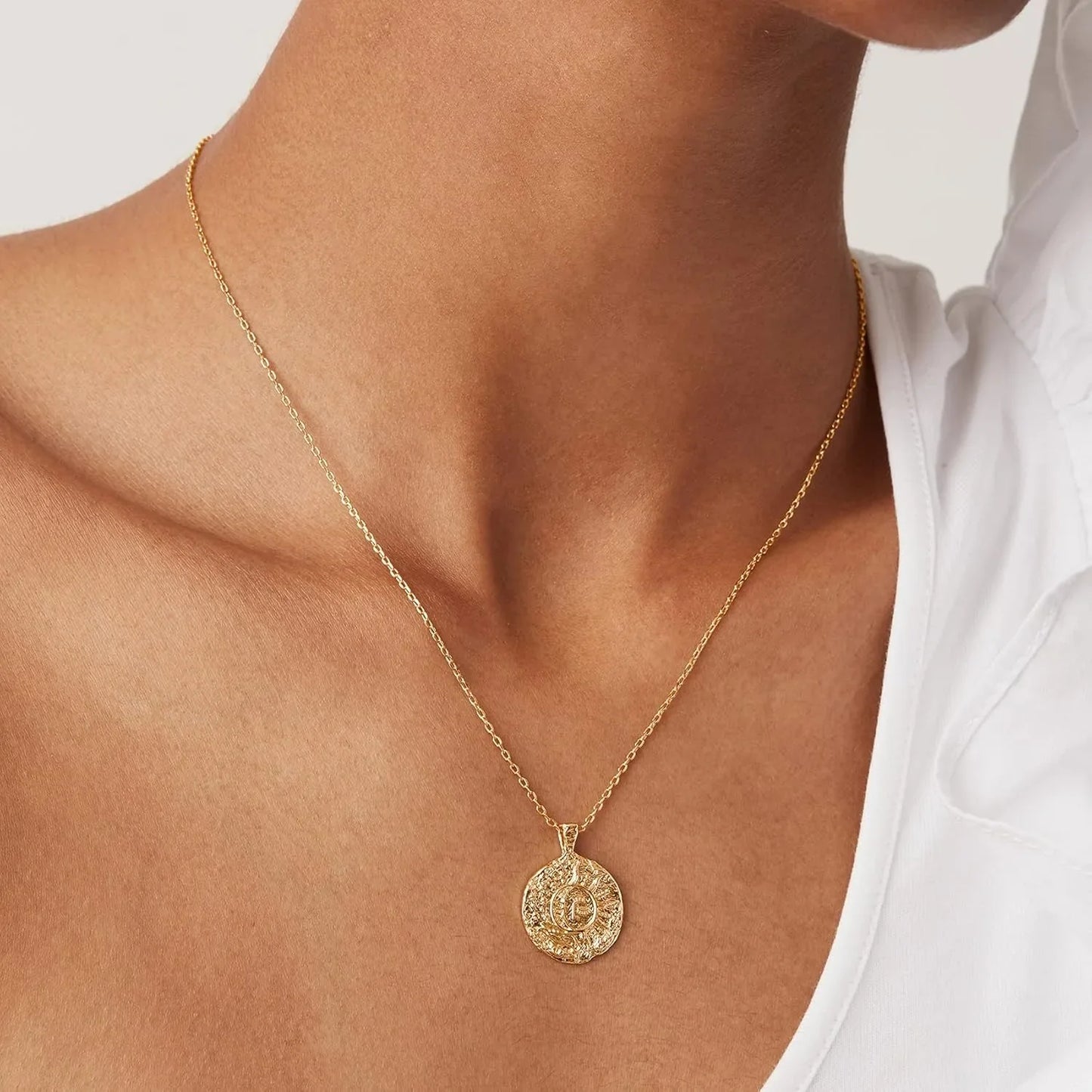 SUN MEDALLION NECKLACE