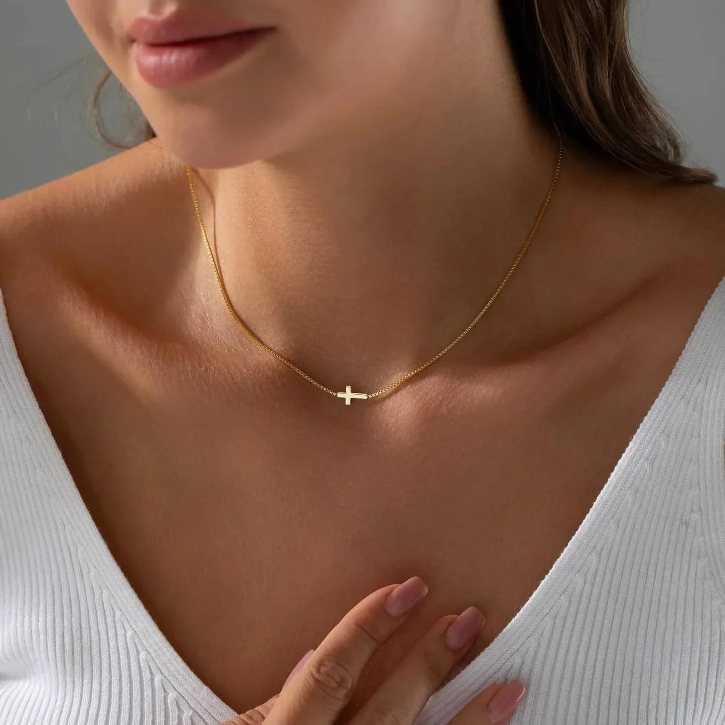 GOLD SIDE CROSS NECKLACE