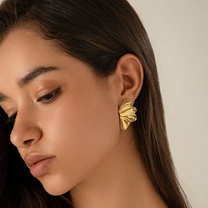 SCULPTED FAN EARRINGS