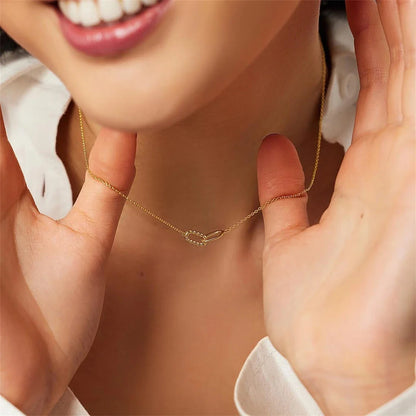 TWISTED LINK NECKLACE