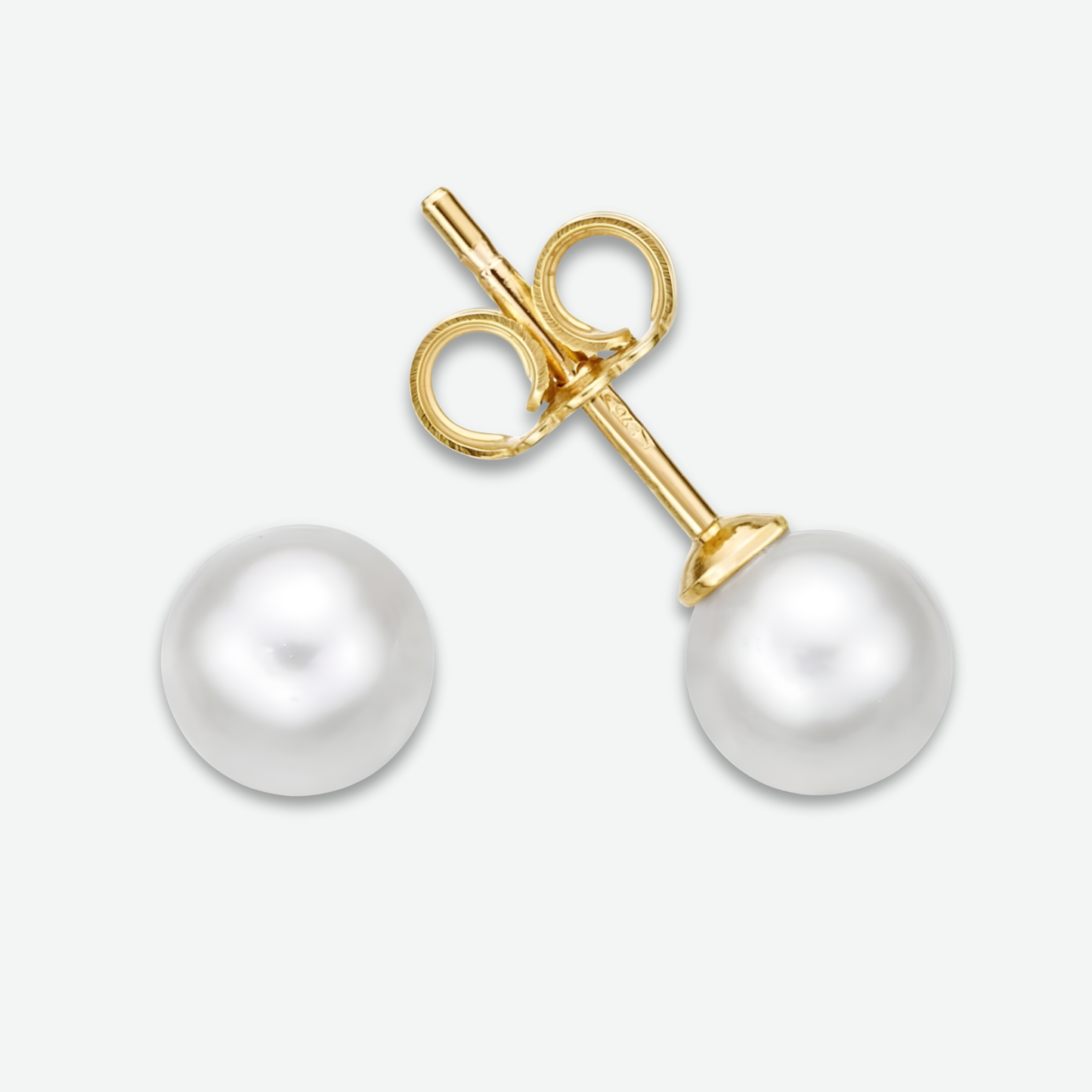 PEARL STUD EARRINGS