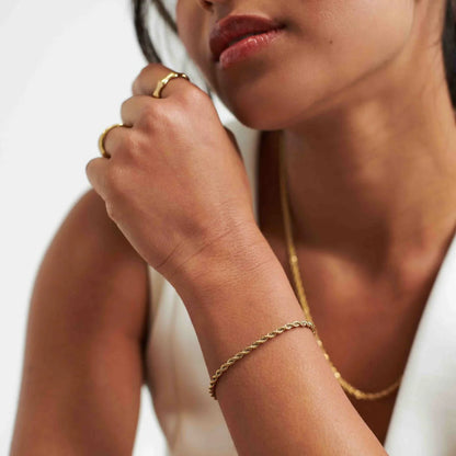 GOLD ROPE BRACELET