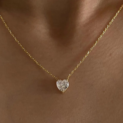 CLARA - HEART NECKLACE / 18K GOLD